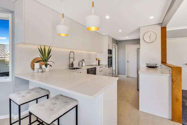 17 Advene Road Cockle Bay_11