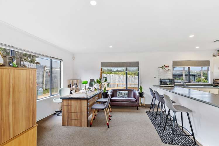 12 Roy Maloney Drive Henderson_20