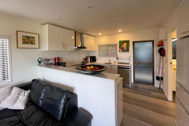 45 Trig Hill Road Onetangi_1