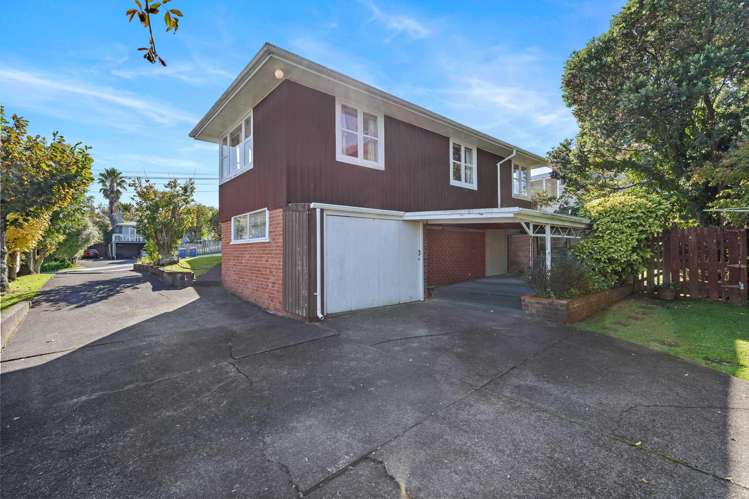 30 Sylvan Crescent Te Atatu South_24