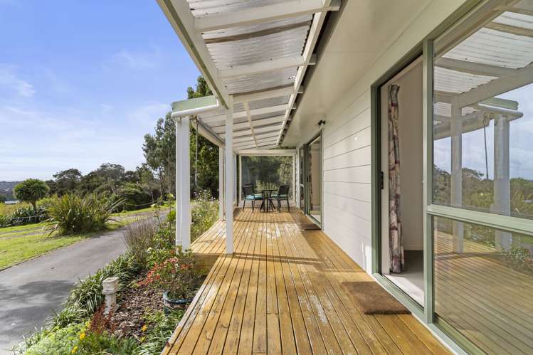 87 Carter Road Oratia_28