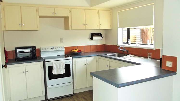 2/64 Marne Road Papakura_5