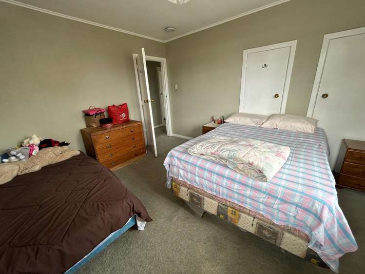 26 A and B Clyde Street Tokoroa_6