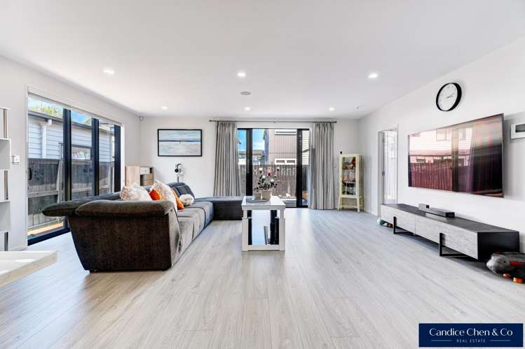 5 Kearns Drive Hobsonville_9