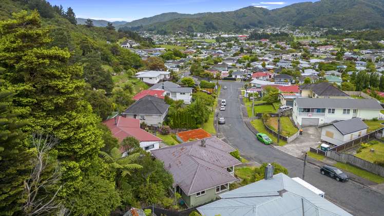 16 Pollard Street Wainuiomata_18