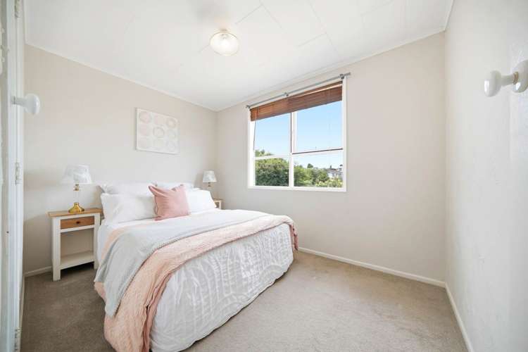 28 Gossamer Drive Pakuranga Heights_23