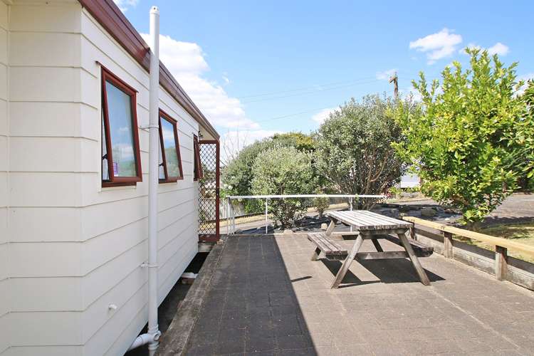 33a Gibson Road Dinsdale_1