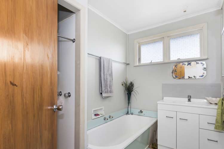 14 Baycroft Avenue Parkvale_10