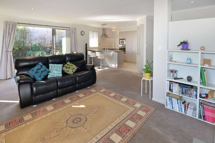 8 Seagate Place Red Beach_6