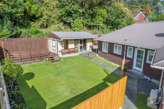 74 Hine Road Wainuiomata_3