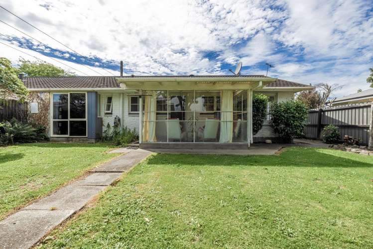 281 Avonhead Road Avonhead_11