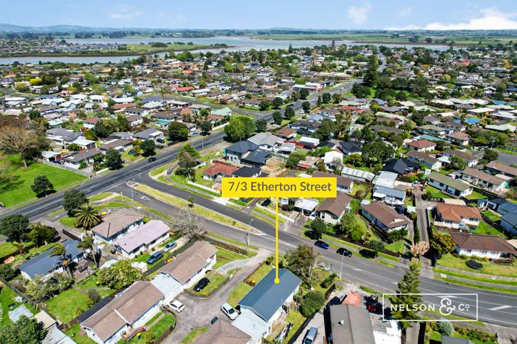 7/3 Etherton Drive Manurewa_13