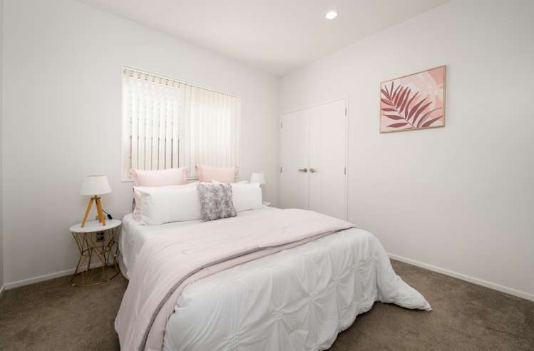 12 Calcite Avenue Flat Bush_11