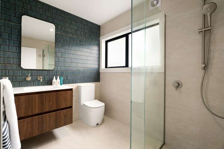 5/11 Western Springs Road Kingsland_10