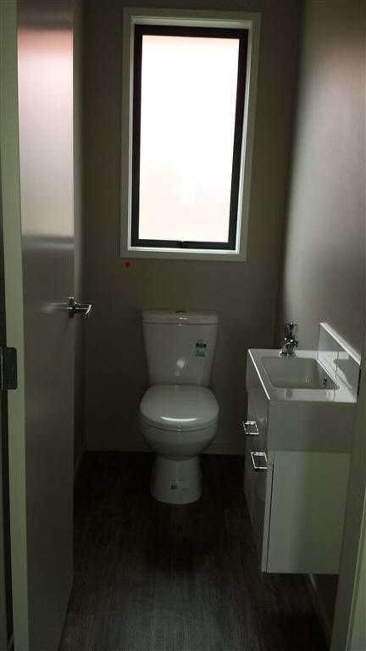 2/173 Knighton Road Hillcrest_8