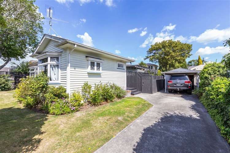23 Devonport Lane Saint Albans_18