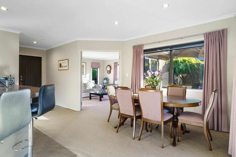 24 Tulip Drive Cambridge_9