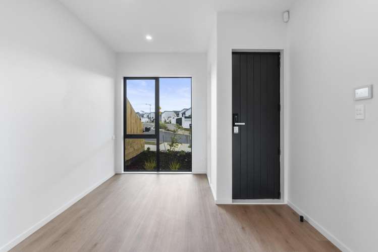 11 Puhikawa Street Massey_9