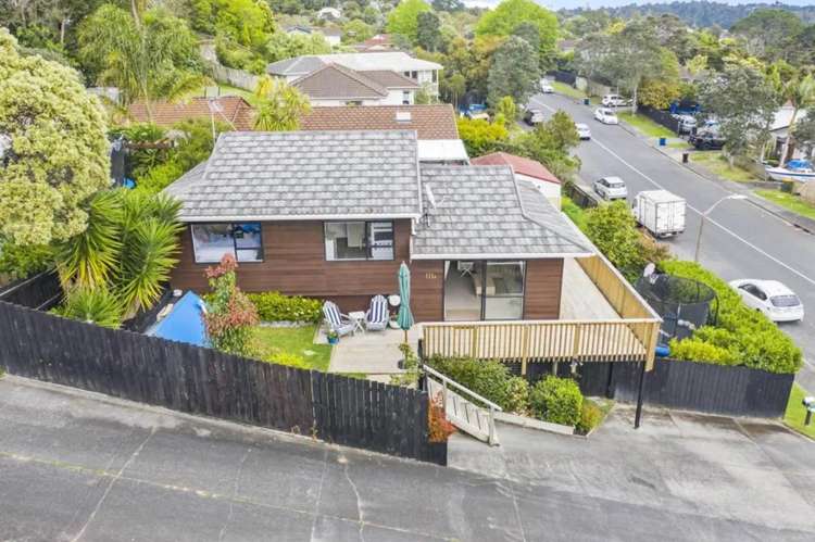 1/111 Spinella Drive Bayview_26