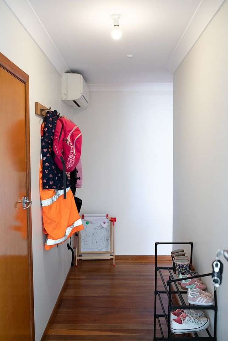 3 Sunny Grove Wainuiomata_7