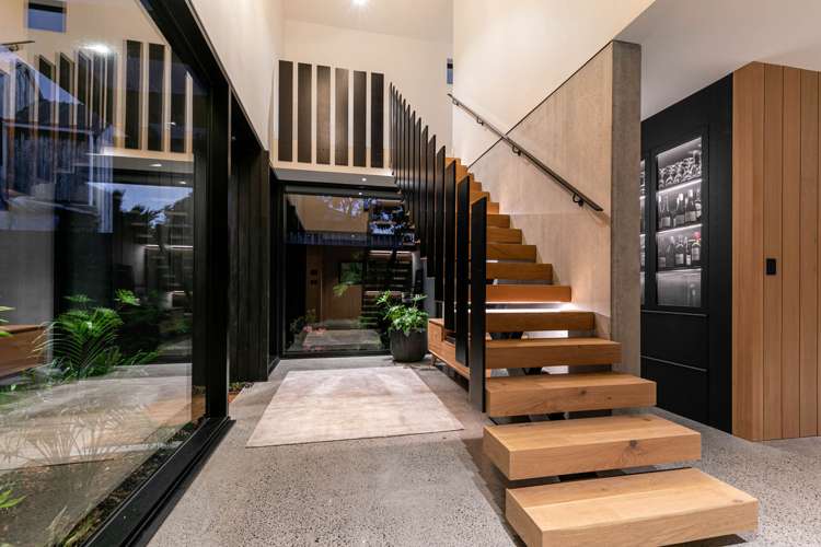 16 Kingfisher Grove Greenhithe_5