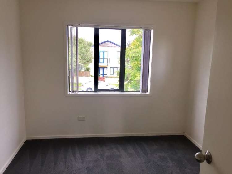 29/10 John Jennings Drive Oteha_7