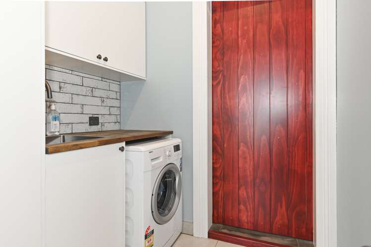 601 Williams Street Mahora_14