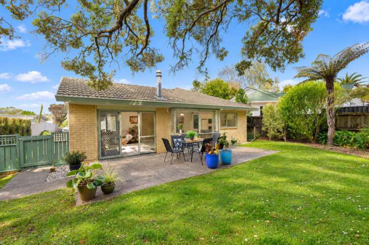 2/155 Portage Road New Lynn_5