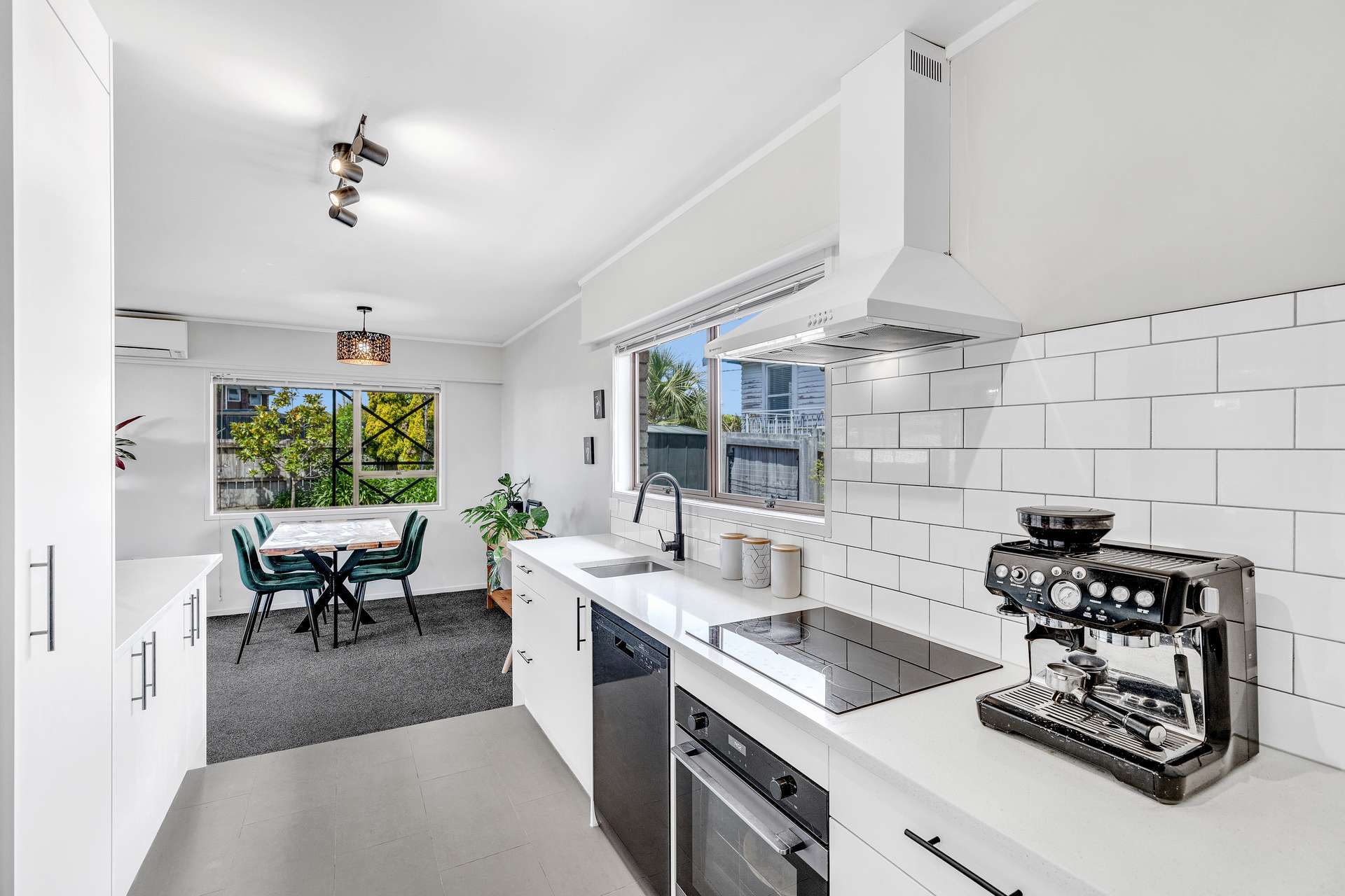 1b Pleasant Road Glen Eden_0