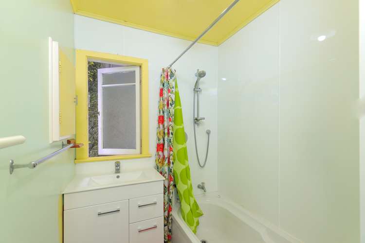 22 Willow Avenue Stoke_10