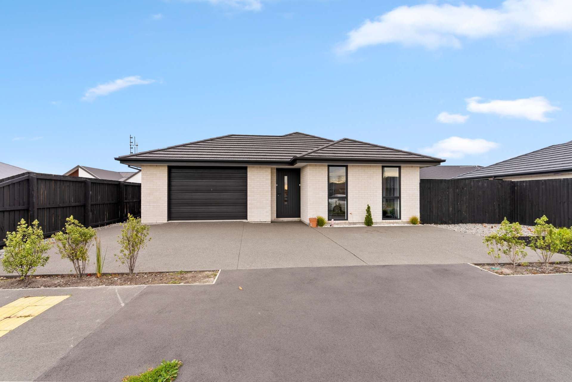 26 Rannoch Drive | Yaldhurst | Christchurch City | Houses for Sale ...