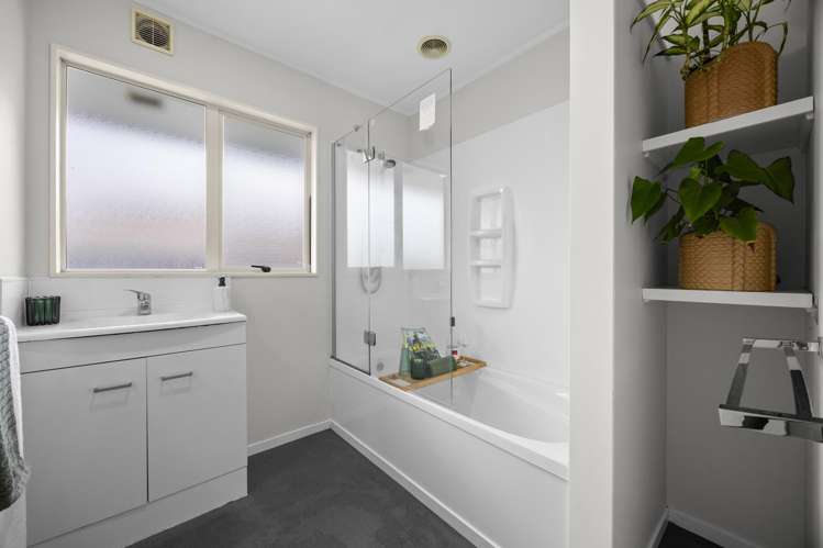 182 Bruce Mclaren Road Henderson_17