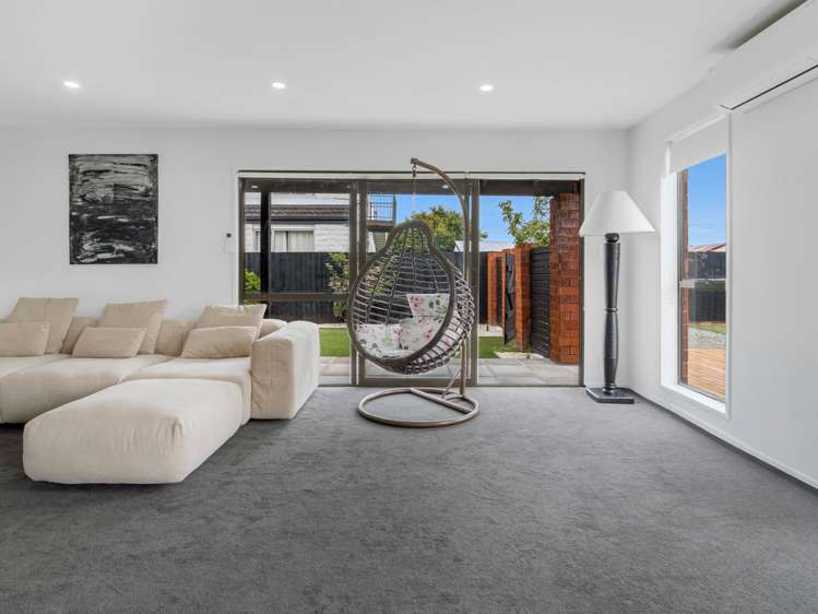 16 Heathglen Avenue_5