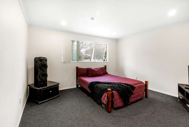 29 Wall Street Nawton_11