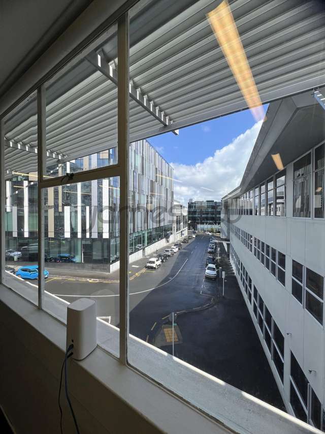 2/21 Graham Street City Centre_3