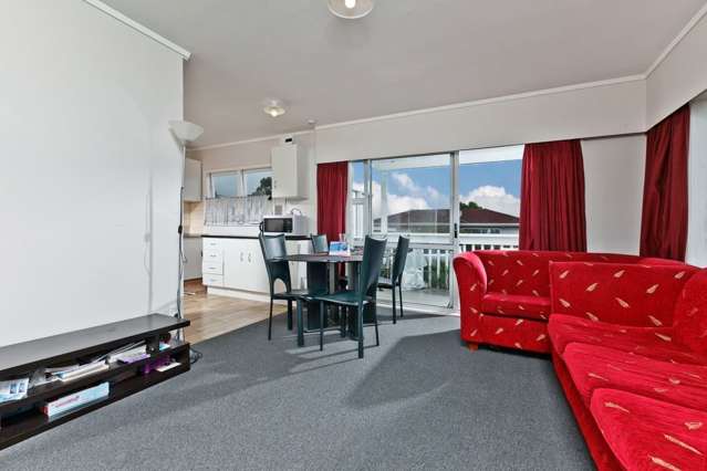 2/108 Barrack Road Mount Wellington_2