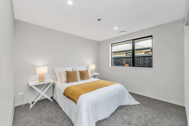 34 Florence Drive Lincoln_17