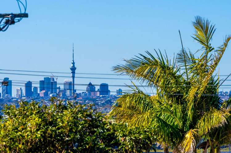 1 Fowey Avenue Te Atatu South_37