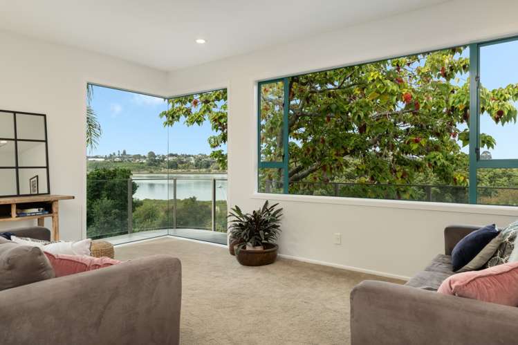 9 Bay Street Matua_5