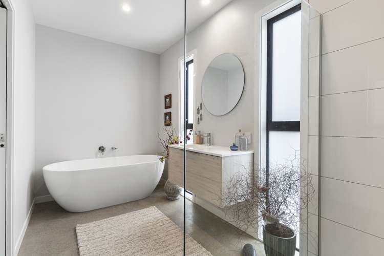 54 Gimson Street Solway_21