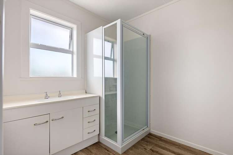 1067 Aberdeen Road Te Hapara_12