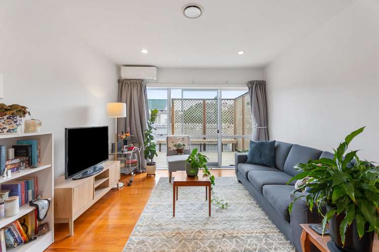 4/51 Heretaunga Avenue_3