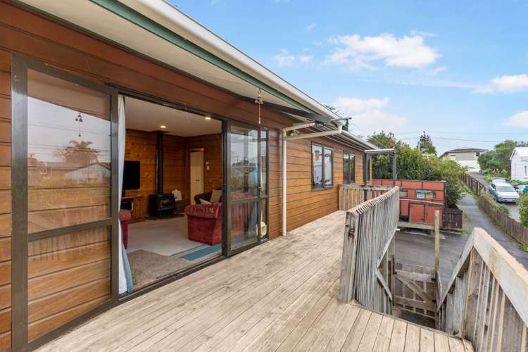 2/56 Blockhouse Bay Road Avondale_3