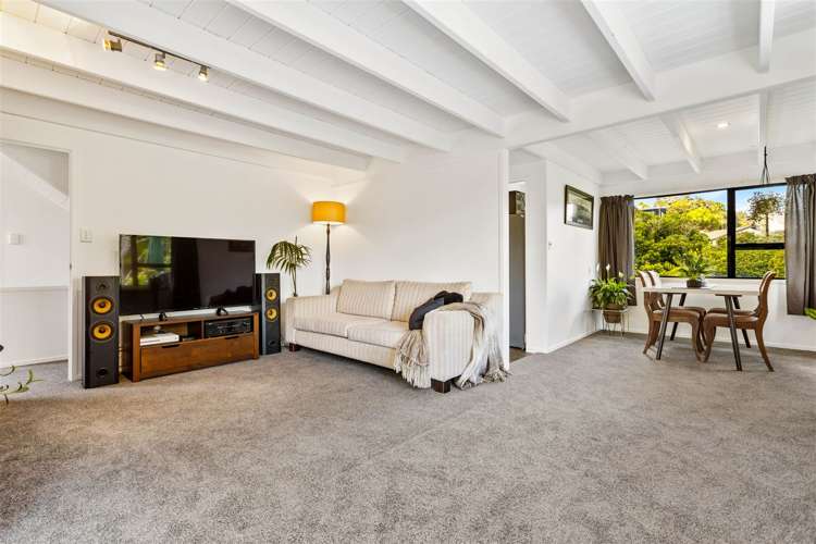 2/82 Verbena Road Birkdale_2