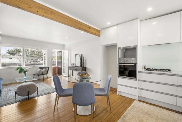 2/134 Onewa Road Northcote_2