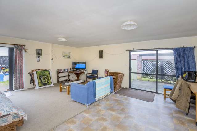 42 Rutherford Drive Waikanae Beach_4