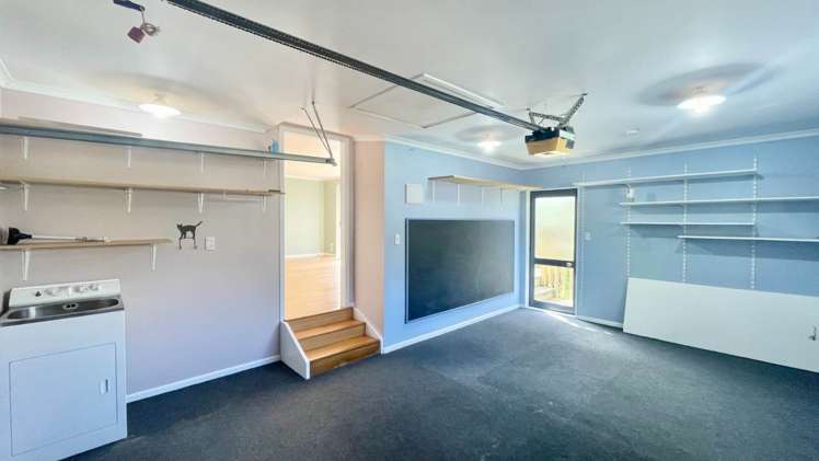 2/20 Greta Place Stanmore Bay_14