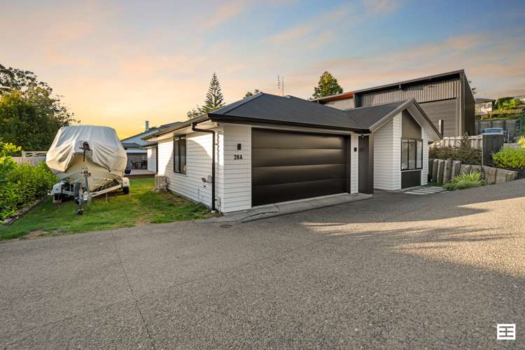 28a Revell Drive Ohauiti_21