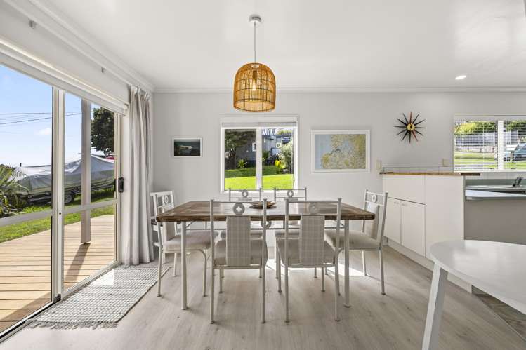 40 Lorenzen Bay Road Raglan_8