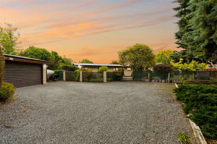 21 Bowie Drive Woodend_21